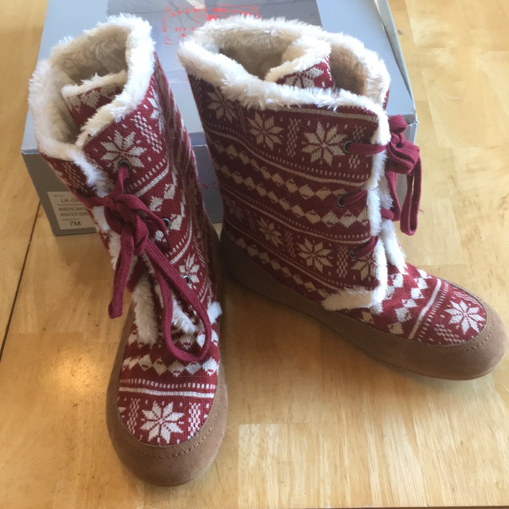 Lucky Brand Gwendi Red Sweater Boot size 7